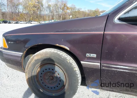 1992 Plymouth Acclaim z USA, uszkodzony, nr VIN 1P3XA4632NF187055